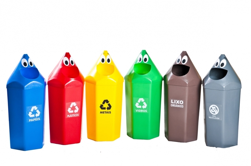 Lixeiras Seletivas Temáticas para Crianças: Educando com Diversão - detalhe