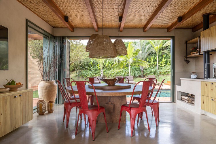 Preto Fosco e Utensílios de Bambu: Elegância e Sustentabilidade em Harmonia - ideia