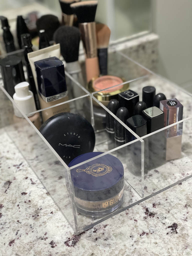 Dica #7: Acessórios à Vista no Closet para Looks Impecáveis - inspiração 3