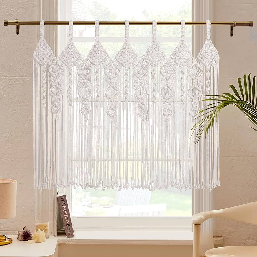 Estilo Boho Chic: Cortinas de Bambu e Detalhes Macramê - ideia
