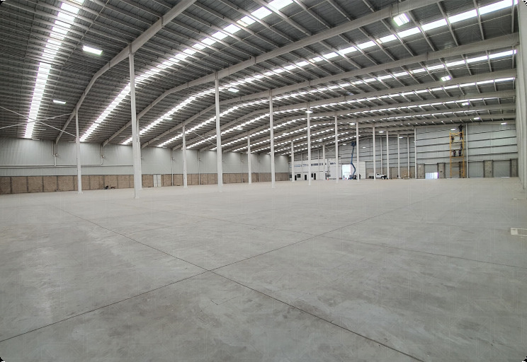 Design Industrial: Piso Antiderrapante de Concreto Aparente para Lofts Urbanos - inspiração