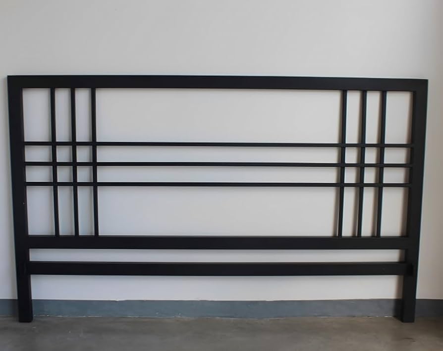 Cabeceira com Detalhes em Metal: Industrial e Sofisticada - ideia