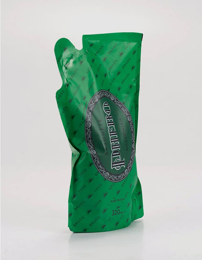 Refil Revestido com Crochê Artesanal - detalhe