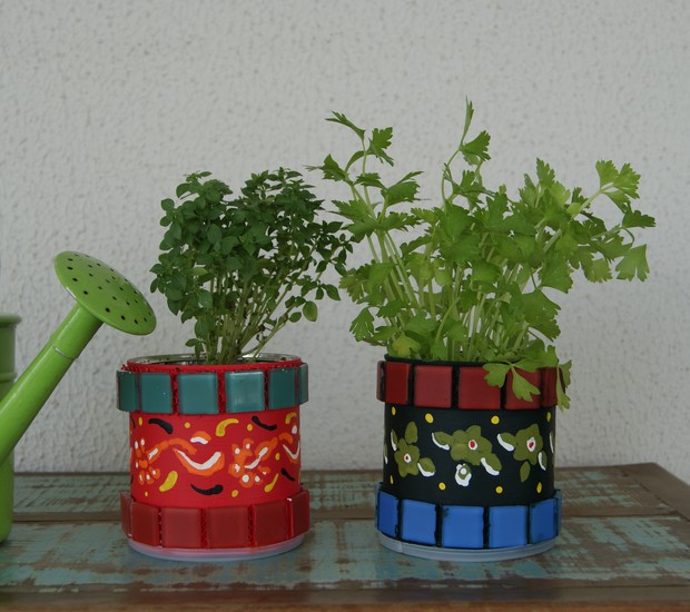 Reaproveitando Latas Decoradas: Sustentabilidade Criativa - ideia