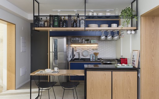 Cozinha Industrial com Armários de Metal: Atitude e Praticidade! - inspiração