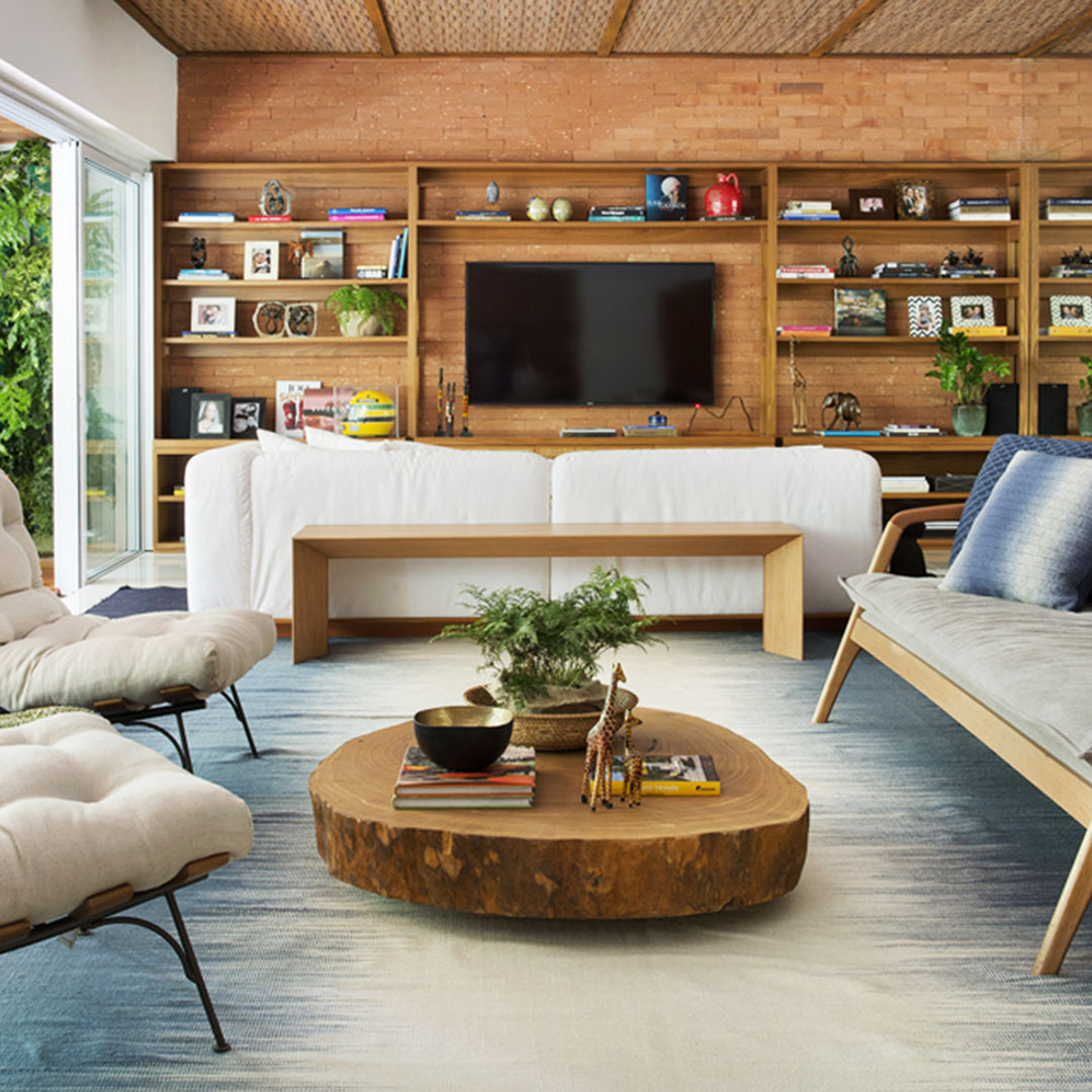 Com Mesa de Centro Rústica e Decoração Temática - detalhe