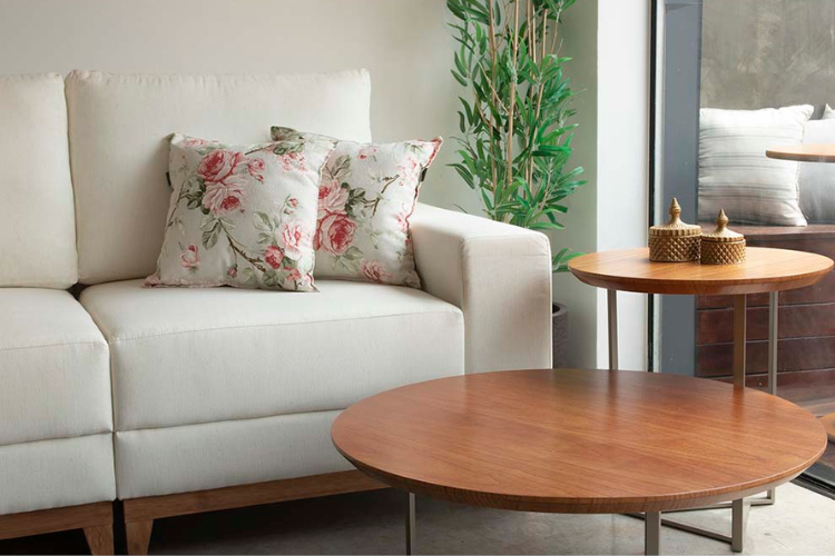 Mesa de Centro Industrial com Rodízios: Estilo e Versatilidade - inspiração