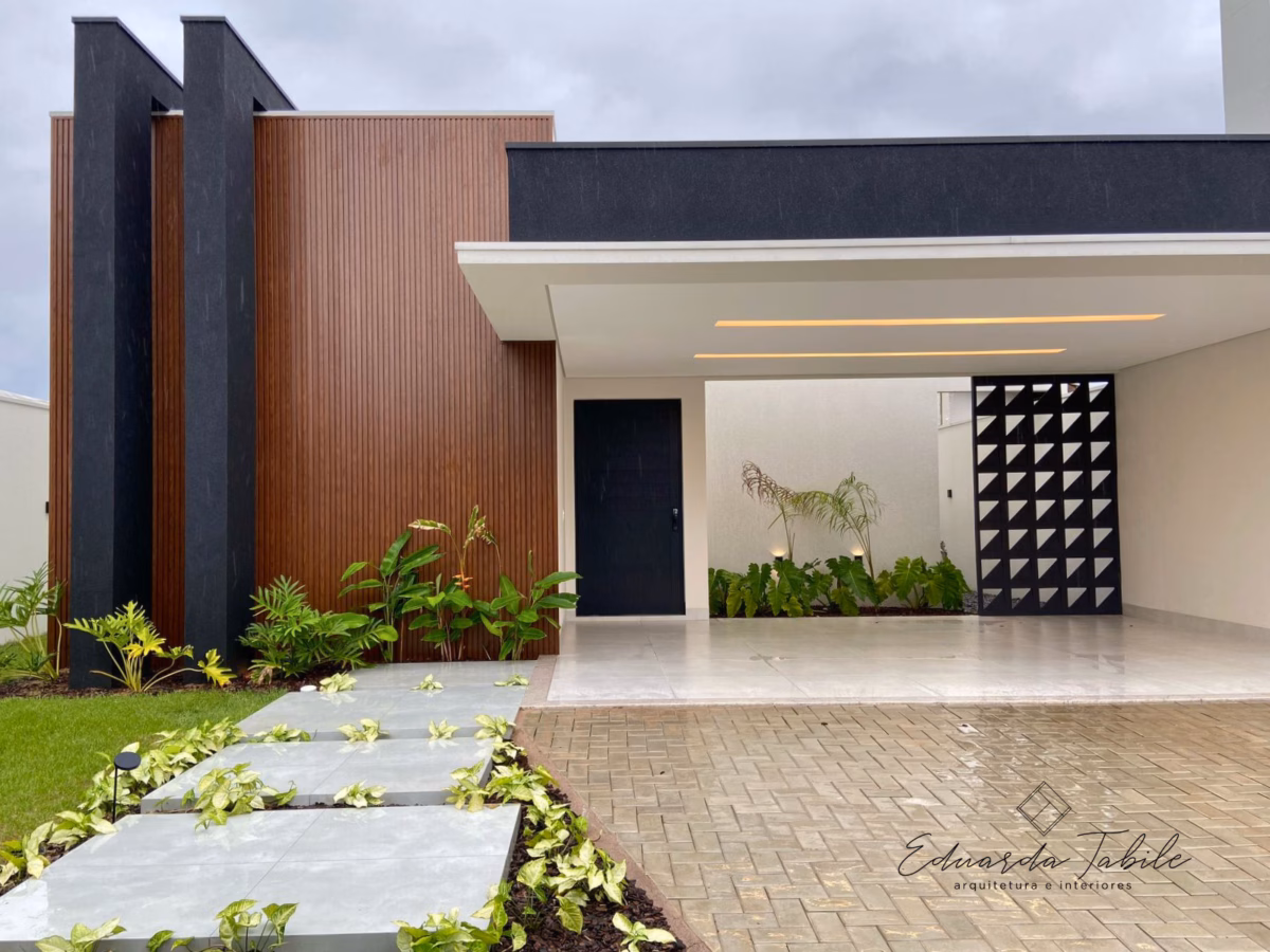 Off-White com Toques de Cor Vibrante: Aconchego Luminoso - ideia