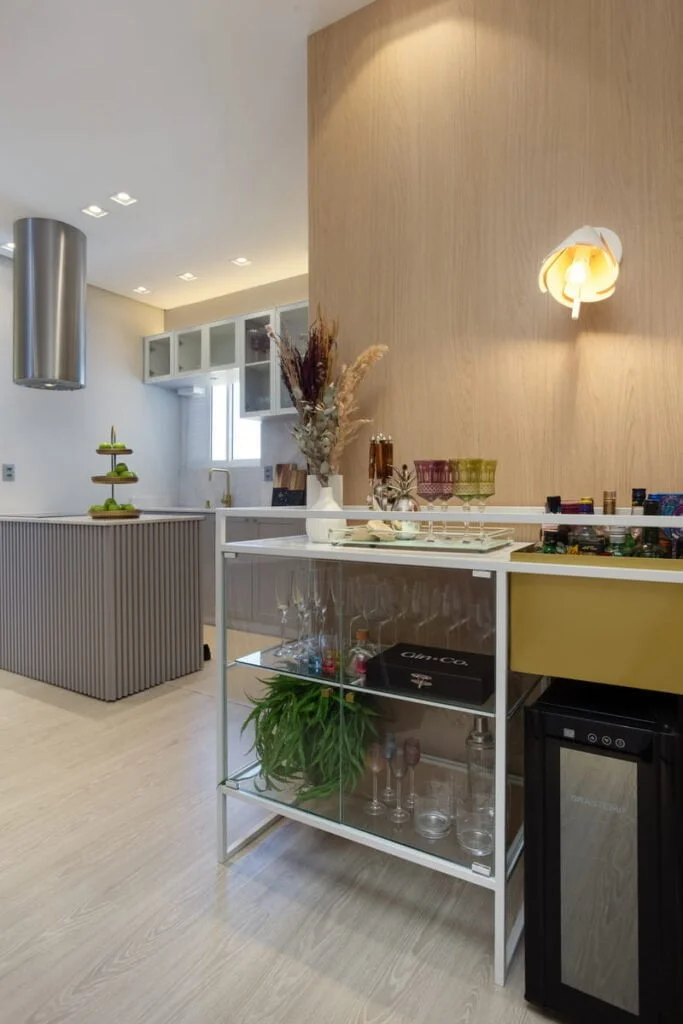 Iluminação que Acolhe: Detalhes Luminosos para uma Cozinha Convidativa - ideia