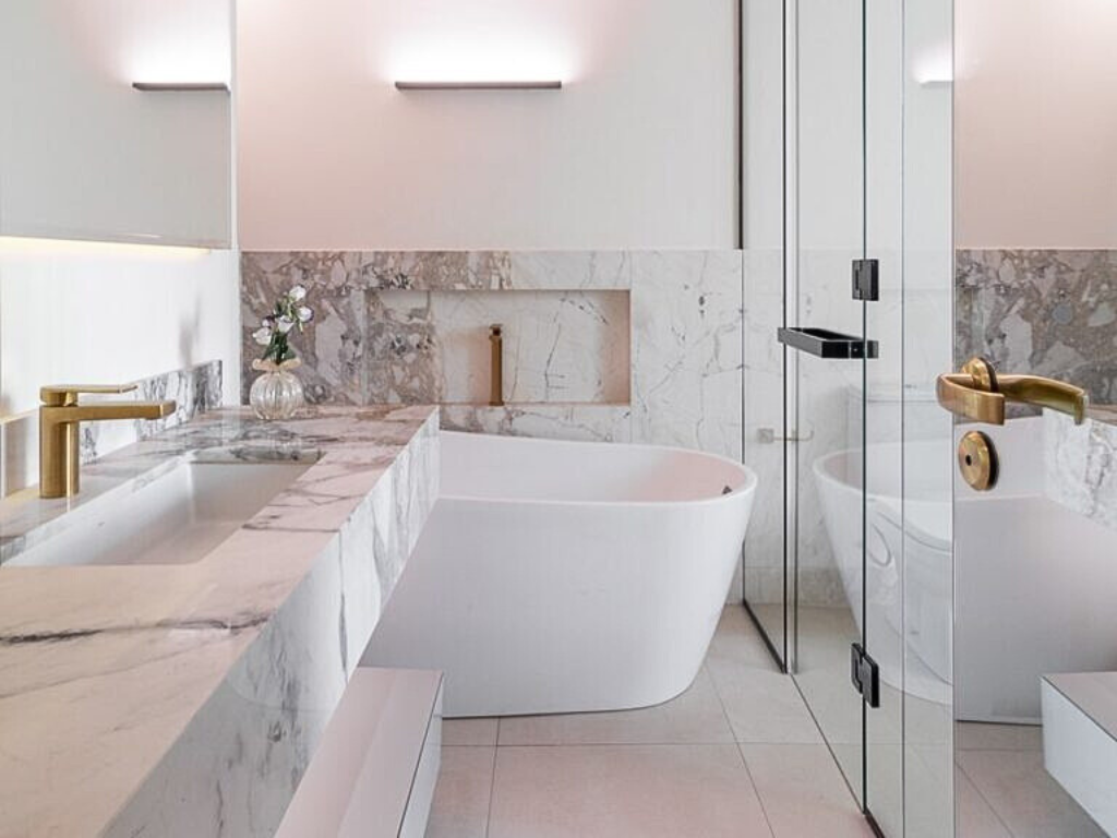 Nicho Esculpido no Mármore: Sofisticação Atemporal! - ideia