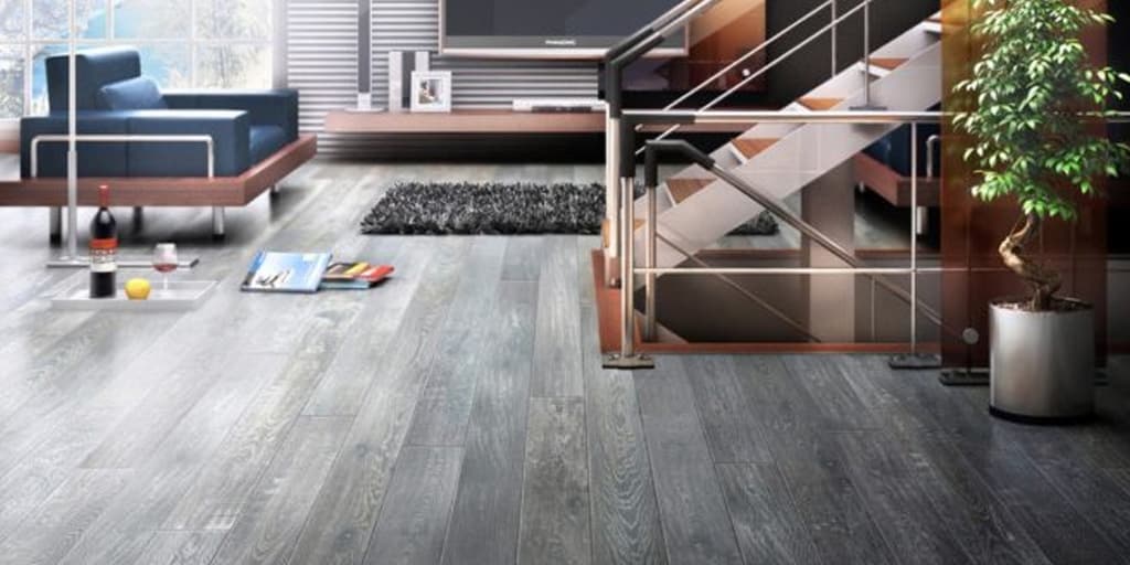 Piso Flutuante e Rodapés Coloridos: Destaque Moderno - detalhe