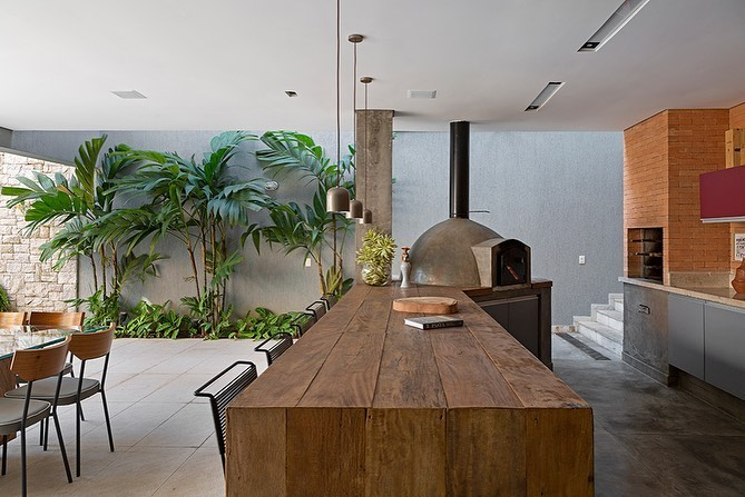 Minimalismo Aconchegante: Cimento Queimado, Plantas e Cores Neutras - detalhe