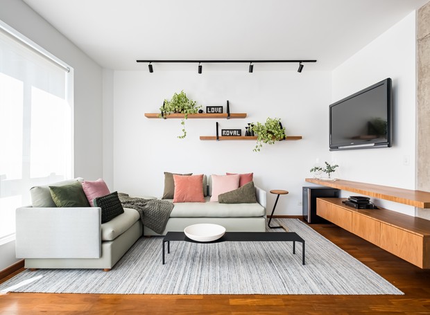 Com Almofadas Coloridas e Texturas Aconchegantes - detalhe