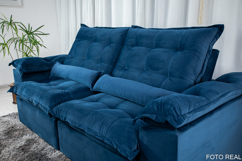Com Textura Aconchegante: Sofá de Veludo para um Toque de Sofisticação - ideia
