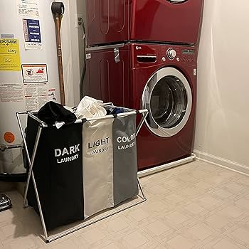 Cesto com Separador e Cores Vibrantes: Dê Vida à Lavanderia! - ideia