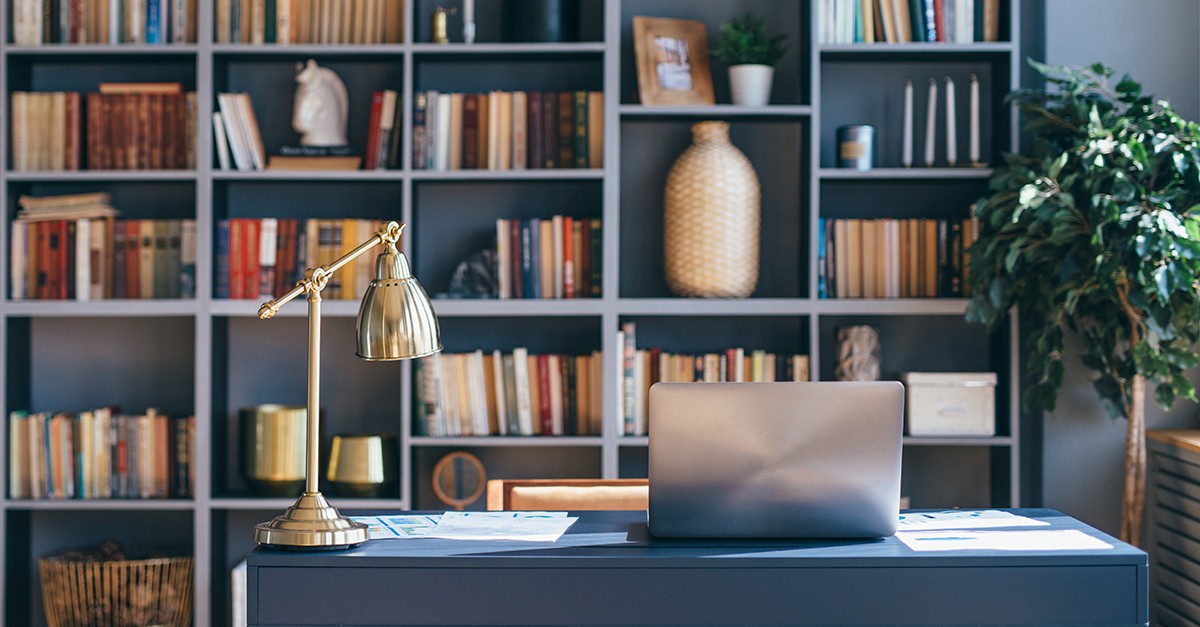 Integração com a Biblioteca: Intercale Livros e Fotos nas Estantes para um Visual Único - detalhe