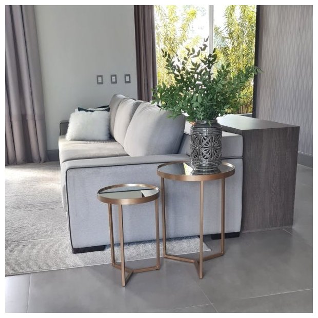 Reflexo de Estilo: Mesas Laterais Espelhadas para Ambientes Glamourosos - detalhe