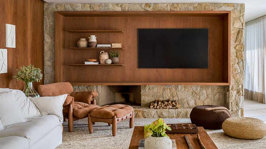 Móveis de Madeira com Revestimento em Tecido: Conforto e Estilo Aconchegante - detalhe