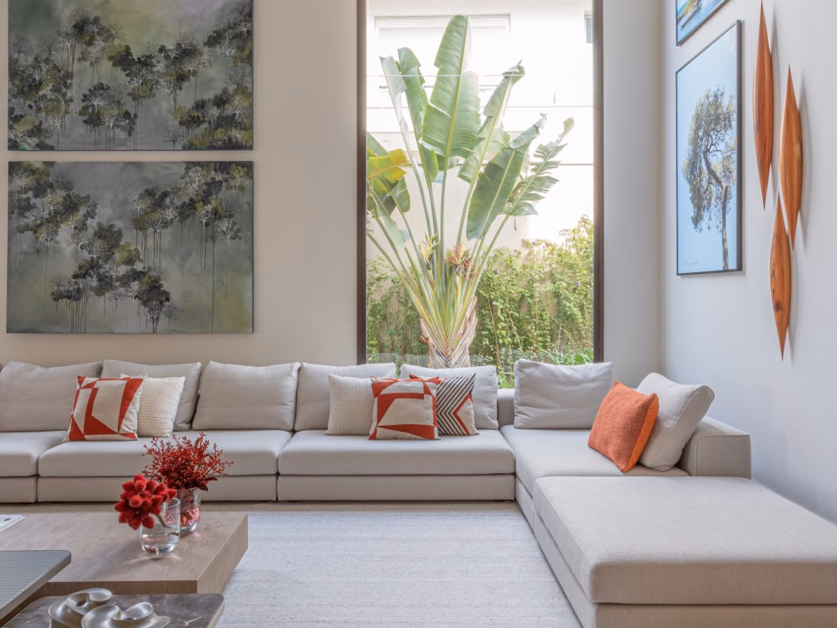 Elegância Atemporal: Galeria de Quadros Clássica com Toque Moderno - ideia