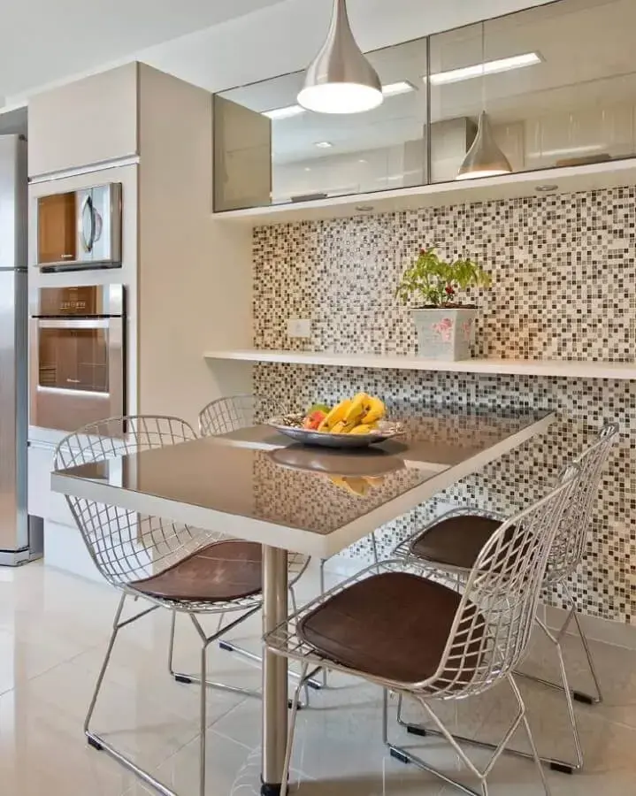 Bancadas repaginadas: um toque de cor para sua cozinha ou banheiro - detalhe