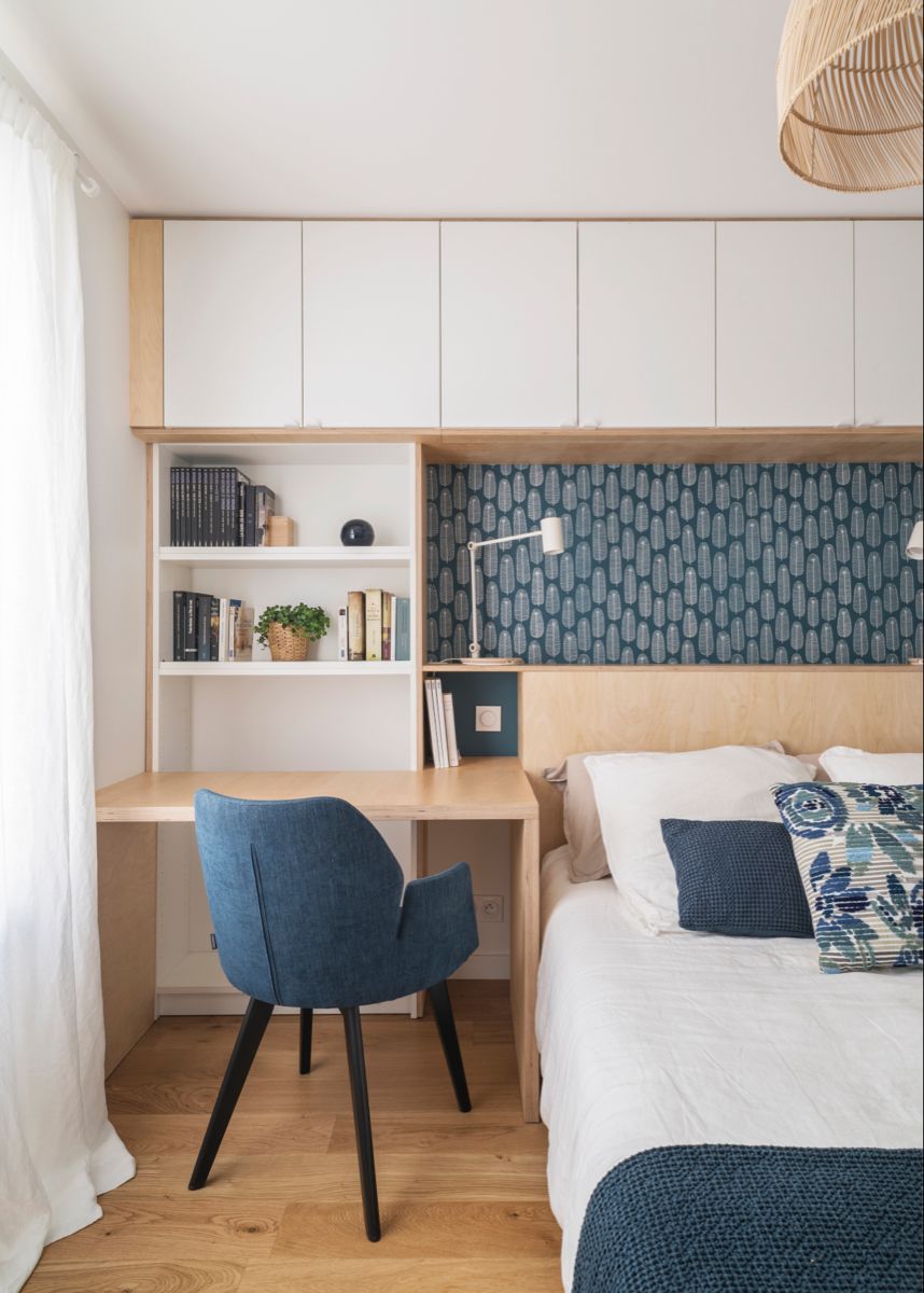 Quarto de Casal com Escritório Integrado em Painel Ripado: Elegância e Privacidade - ideia