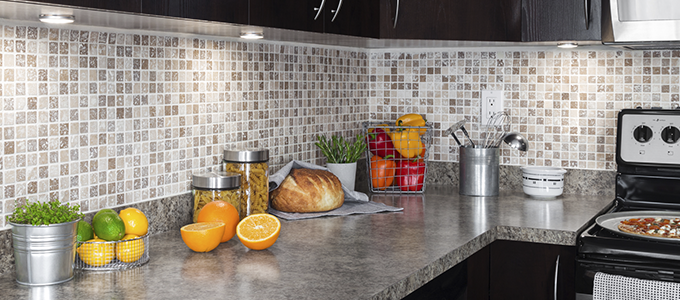 Reforma Express com Pastilhas Adesivas: Brilho Instantâneo - inspiração