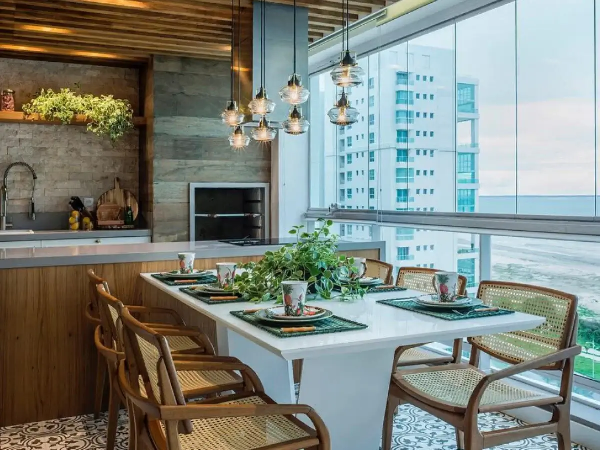 Varanda Gourmet com Churrasqueira e Iluminação Aconchegante - ideia