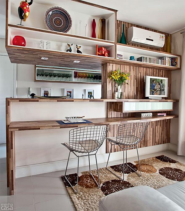 Composição Minimalista: Split Integrado a Nichos e Prateleiras - inspiração