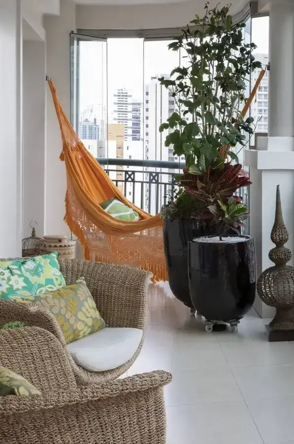 Refúgio Relaxante com Rede e Decoração Boho - detalhe