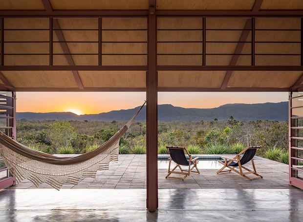 Rede de Descanso em Varandas Gourmet: Relaxamento com Vista - ideia