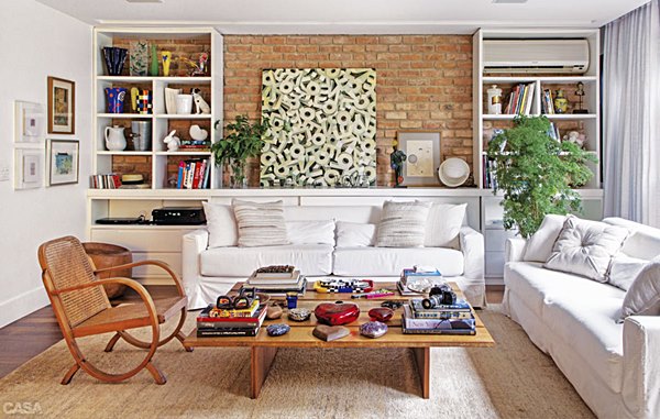 Composição Minimalista: Split Integrado a Nichos e Prateleiras - detalhe