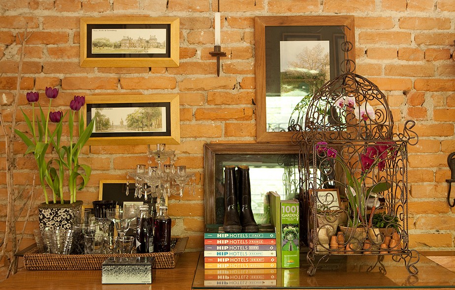 Gaiola Rústica: A Beleza Imperfeita da Madeira e do Ferro - ideia