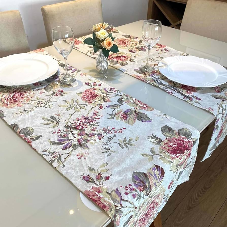 Trilho de Fotos: Reviva Momentos Especiais com Estilo - ideia