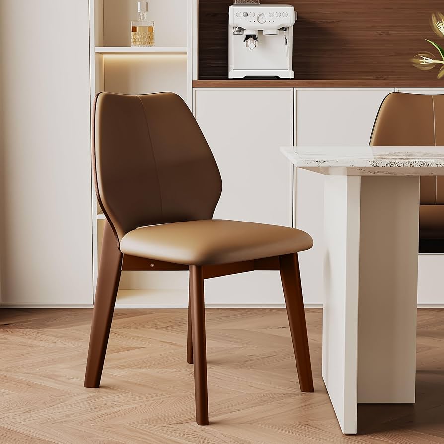 Cadeira de Jantar Estofada em Couro Ecológico: Durabilidade e Estilo Sustentável - inspiração