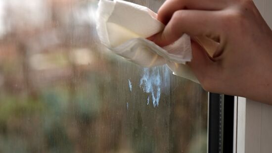 Com Vinagre Quente e a Eficiência Caseira - detalhe