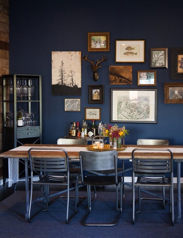 Azul Royal: Um Toque de Cor Régio e Sofisticado - detalhe