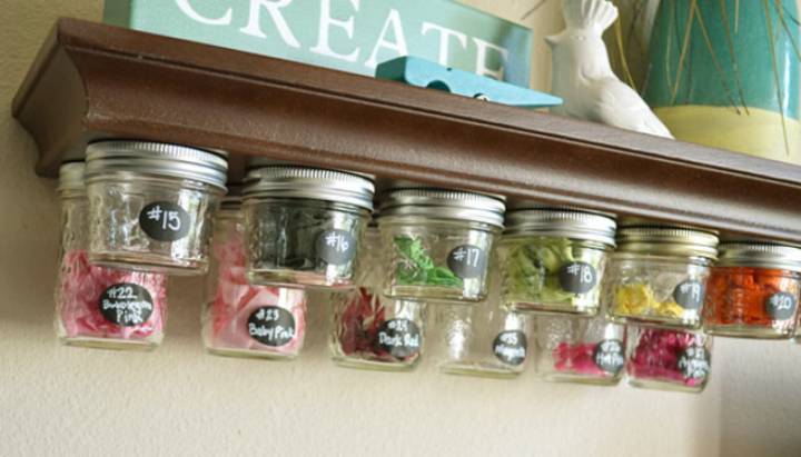 Potes de Vidro Decorados: Organização Visível e Charmosa - detalhe