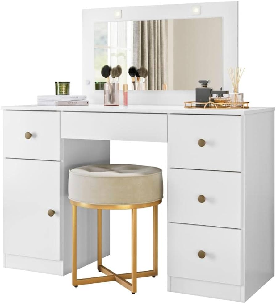 Penteadeira Camarim Iluminada: Seu Cantinho de Beleza dos Sonhos - inspiração