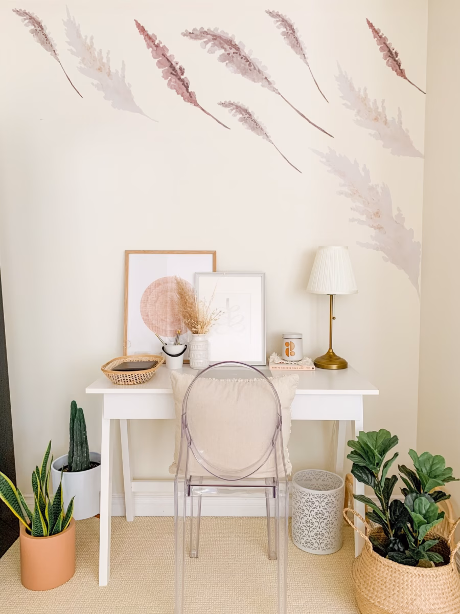 Home Office Romântico com Decoração Floral - ideia