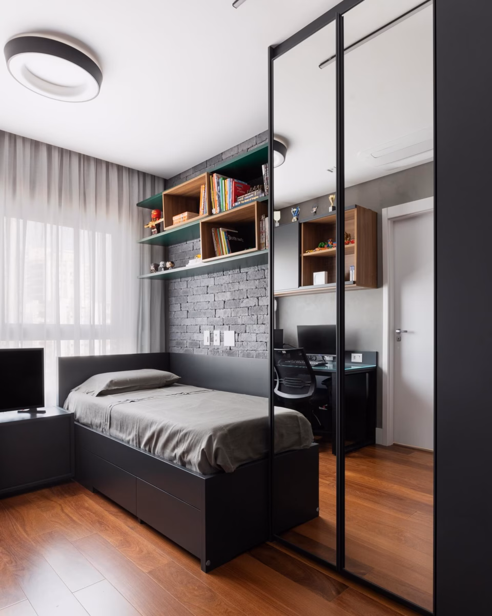 Quarto 2x2 com Prateleiras Modulares e Decoração Minimalista - ideia