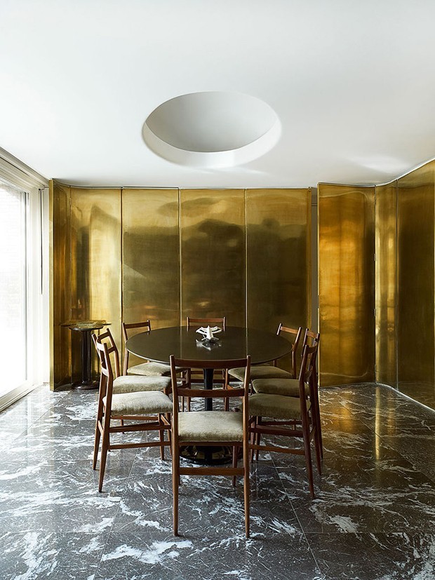 Com Acabamento Metalizado: Glamour e Sofisticação - inspiração