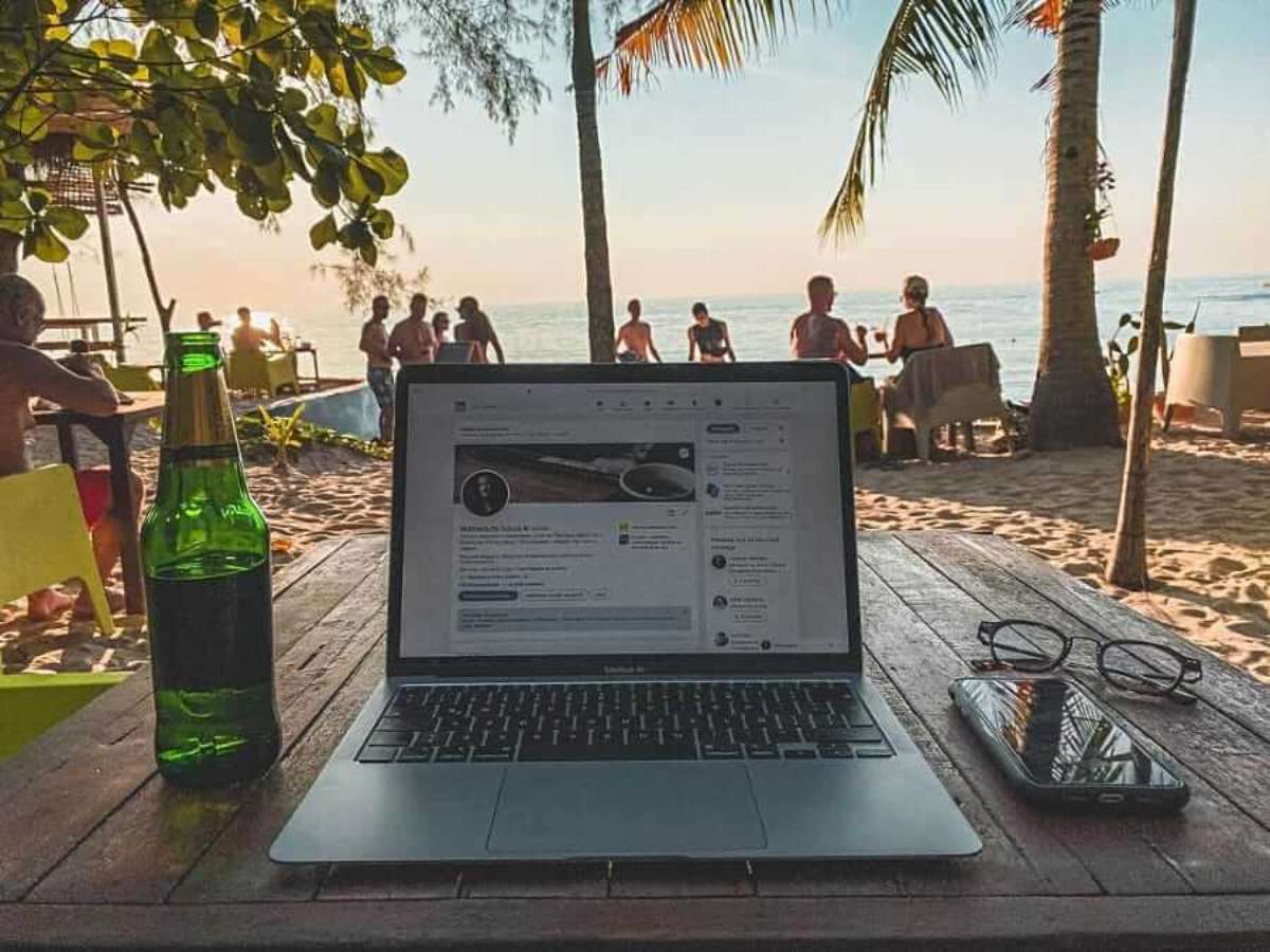 Escritório 'secreto' na mochila: tudo que você precisa em um só lugar - inspiração