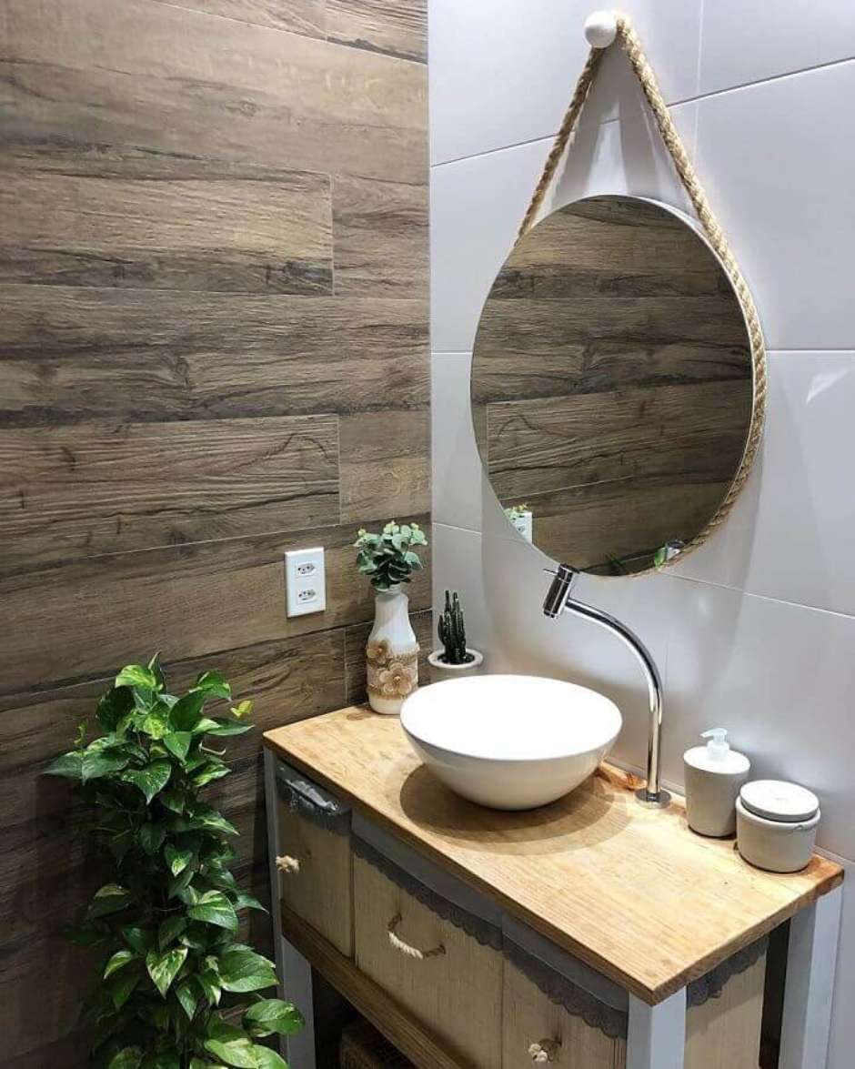 Banheiro Pequeno Sustentável: Pallet, Decoração Eco-Friendly e Toques Rústicos - detalhe