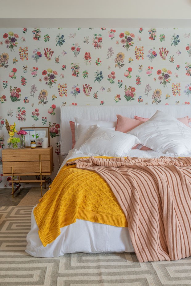 Refúgio Tropical: Papel de Parede com Estampa Botânica - inspiração