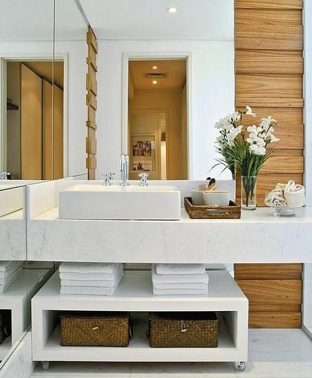 Armário de Banheiro Pequeno com Detalhes em Macramê: Charme Boho! - inspiração