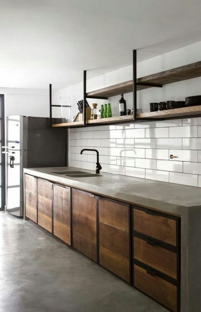 Com Acabamento Rústico e Detalhes em Cimento Queimado - ideia