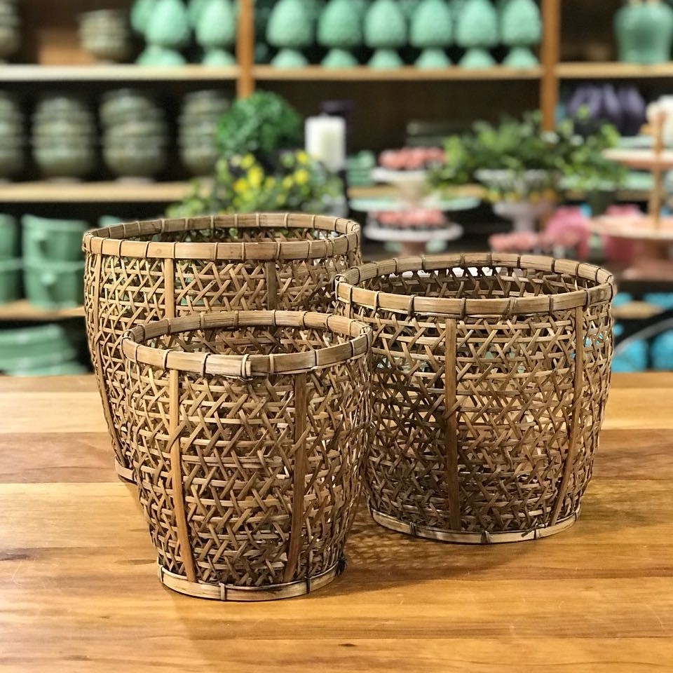 Com Cachepots de Cerâmica Colorida - inspiração