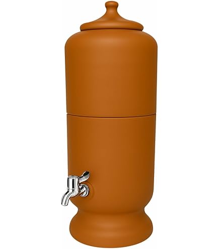 Filtro de Água Encaixado em Nicho de Madeira Rústica - detalhe