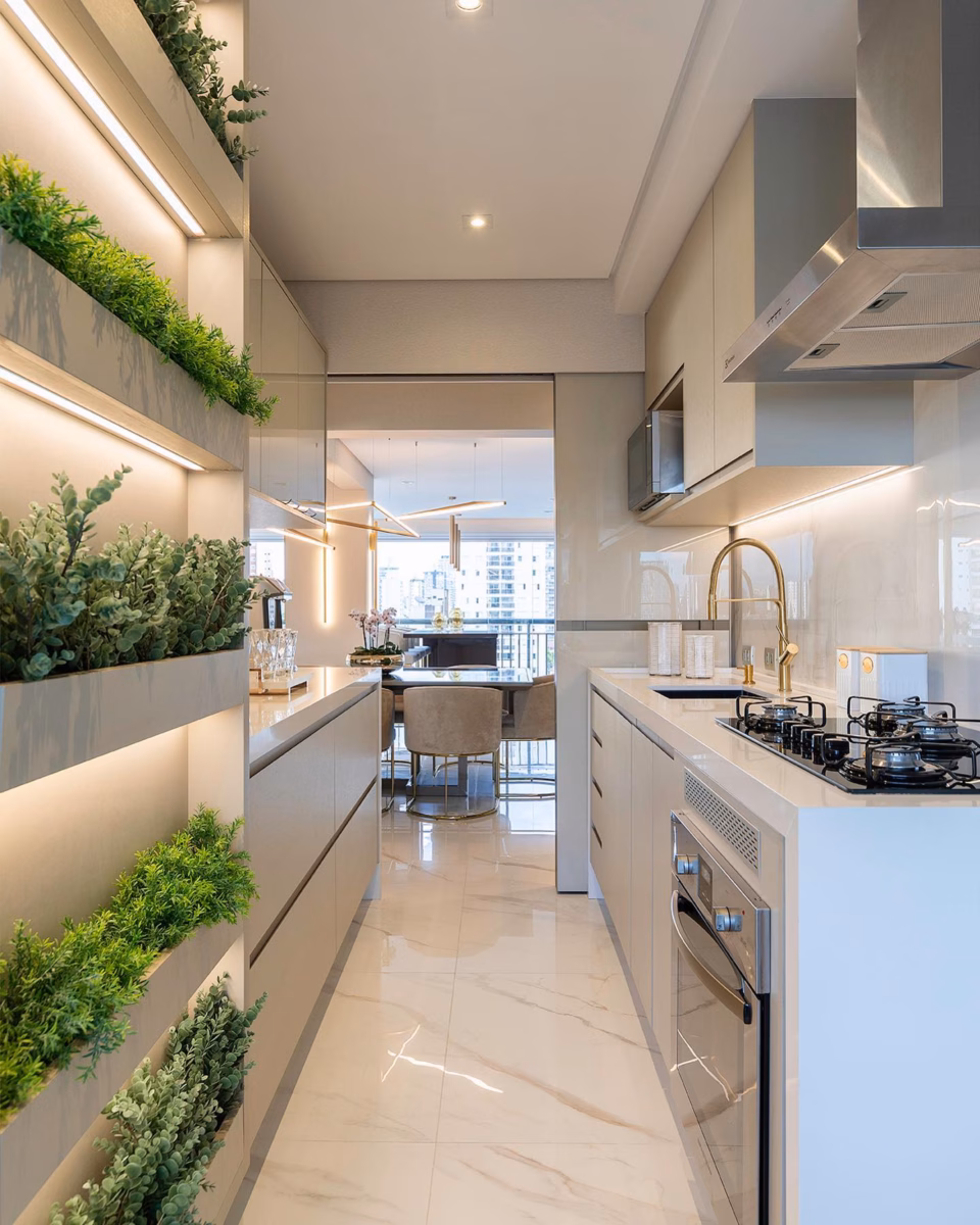 Integração e Luz: Cozinha com Jardim Vertical - ideia