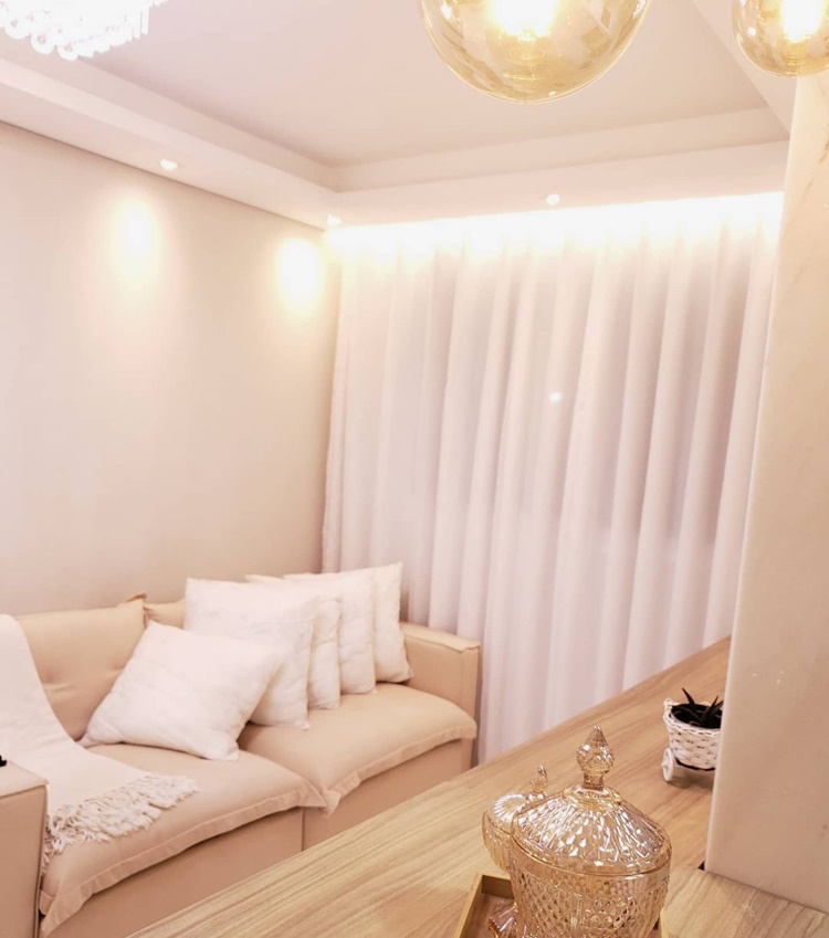 Trilho de Cortina Iluminado: Elegância e Luz em um Só Elemento - inspiração